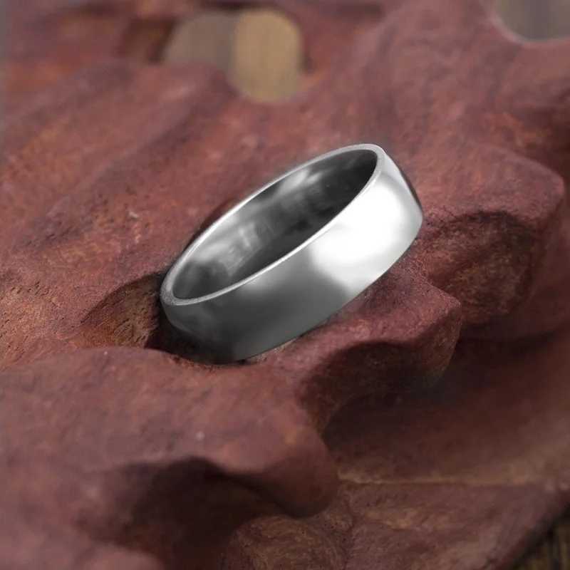Classic 6mm stainless steel wedding ring comfortable for couples suitable for sizes 7 to 11 in the United States Y241019