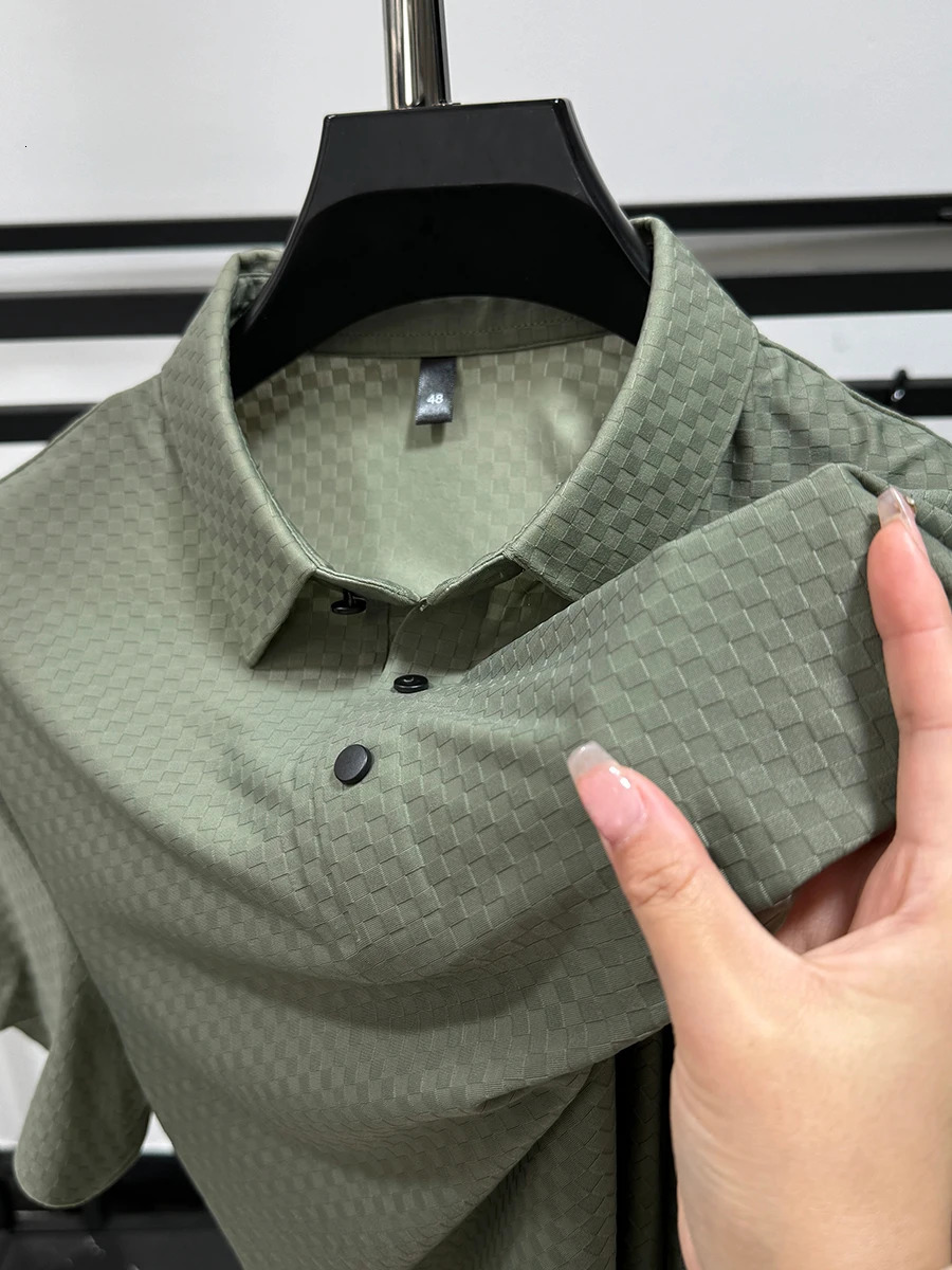 Trendy Summer Mens Shortsleeved POLO Shirt Ice Silk Breathable and Cool Quality Plaid Lapel Business Casual Korean Top Tshirt 241009