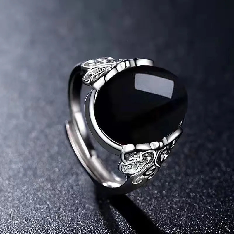 Wus Red Agate Chalcedony Ancient Silver Color Open Ring Female Crown Hollow Butterfly Adjustable 241010