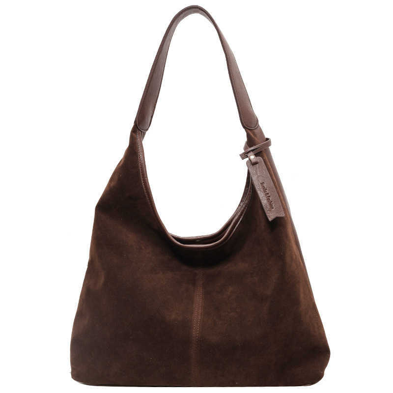 CMM Leisure Soft Leather Large Capacity Bag for Women New Model Suede Shoulder Bag Autumn and Winter Tote Bag Bucket Bag