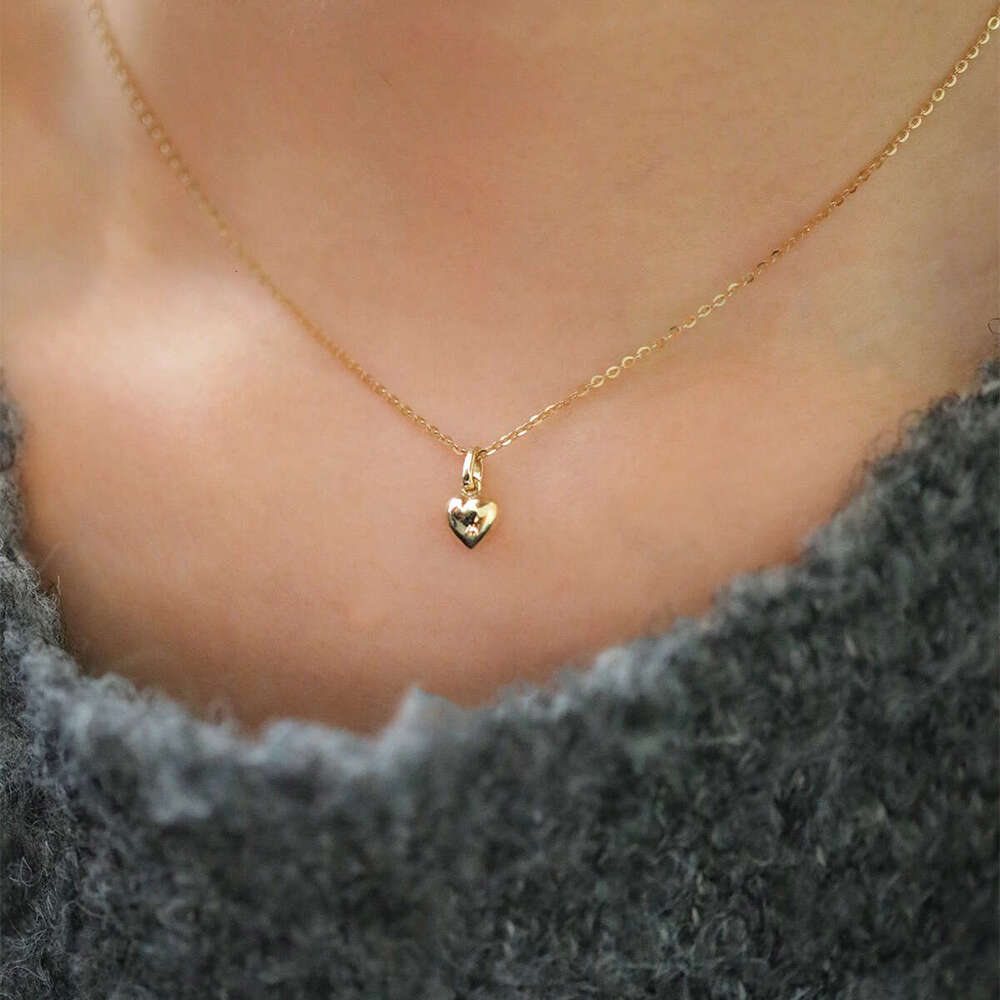 S pure sier plated 14K gold peach heart necklace simple smooth three-dimensional love pendant, collarbone chain fashionable and versatile for women