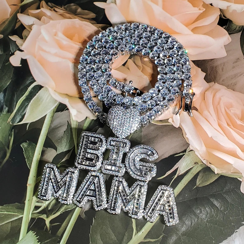 Customized Name Necklace with Heart Cubic Zircon Iced Out Letters with Cuban Chain Necklace for Women 241019