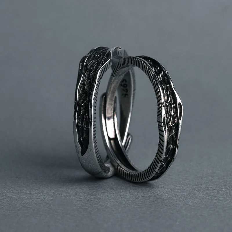 Abyss ring is a niche design for men and women featuring fashionable individuality and a cold style index ring that can be adjusted for couples Y24101