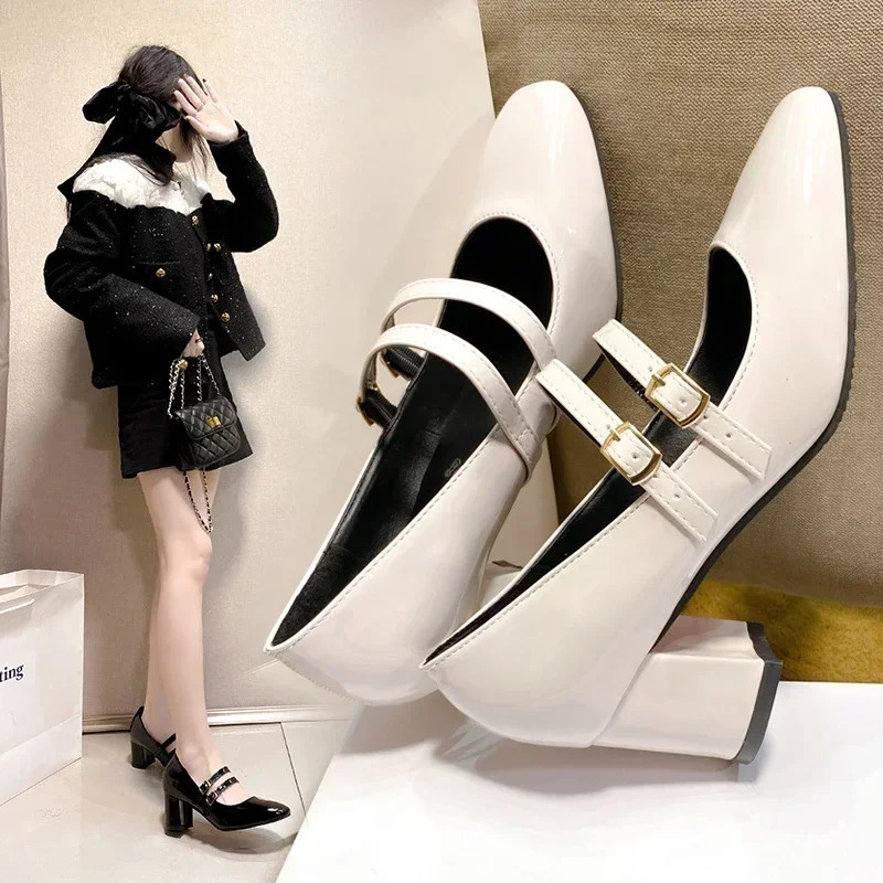 Red Patent Leather Mary Jens Shoes Summer Fashion Square Shoes Womens Pump Comfortable Short and Fat High Heels Womens Single Shoes 241019