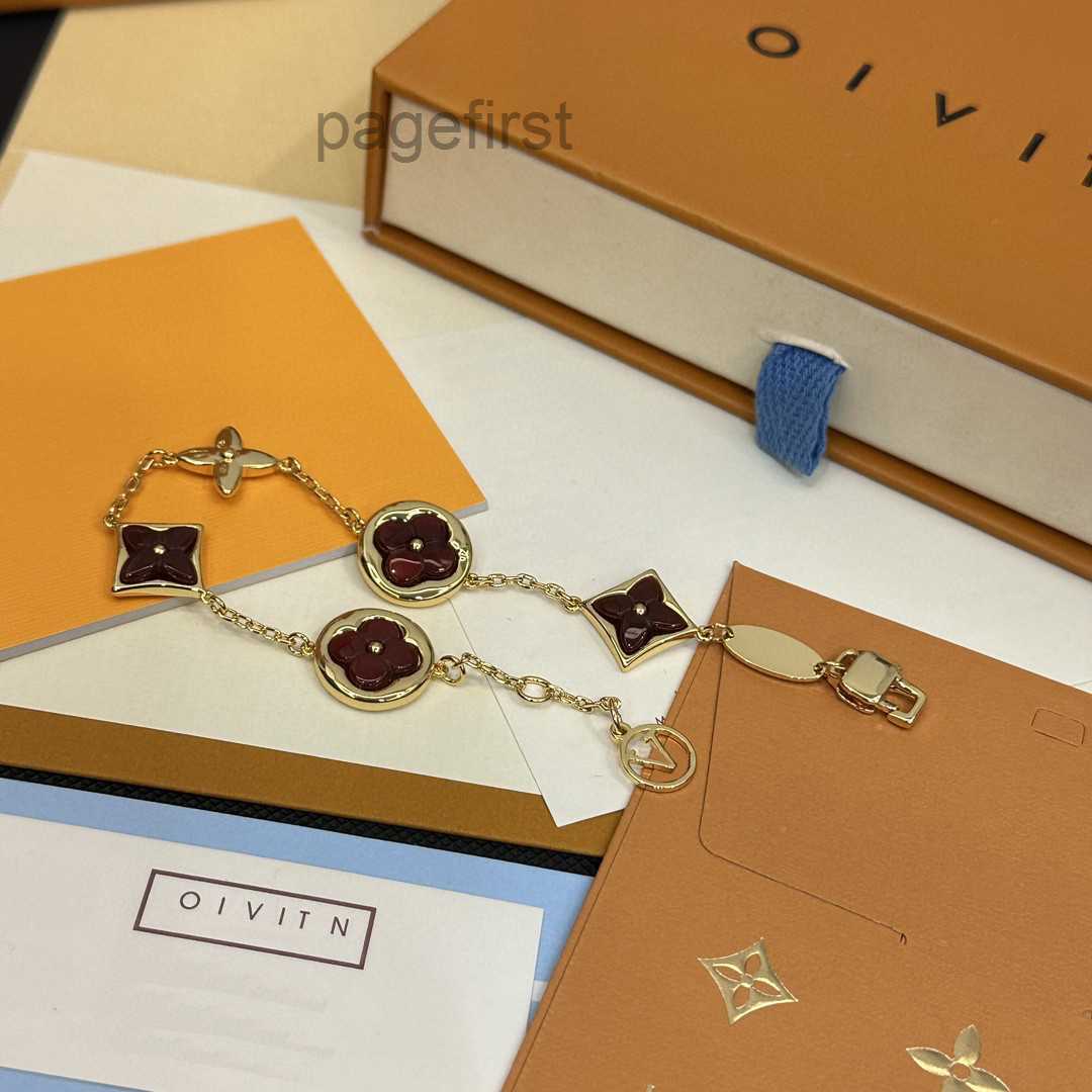 Designer Luxury Luis 18k Gold Plated Bracelet Brand Red Diamond Paired With Charming Cute Girl Bracelet High Quality Boutique Gift Bracelet Birthday Party