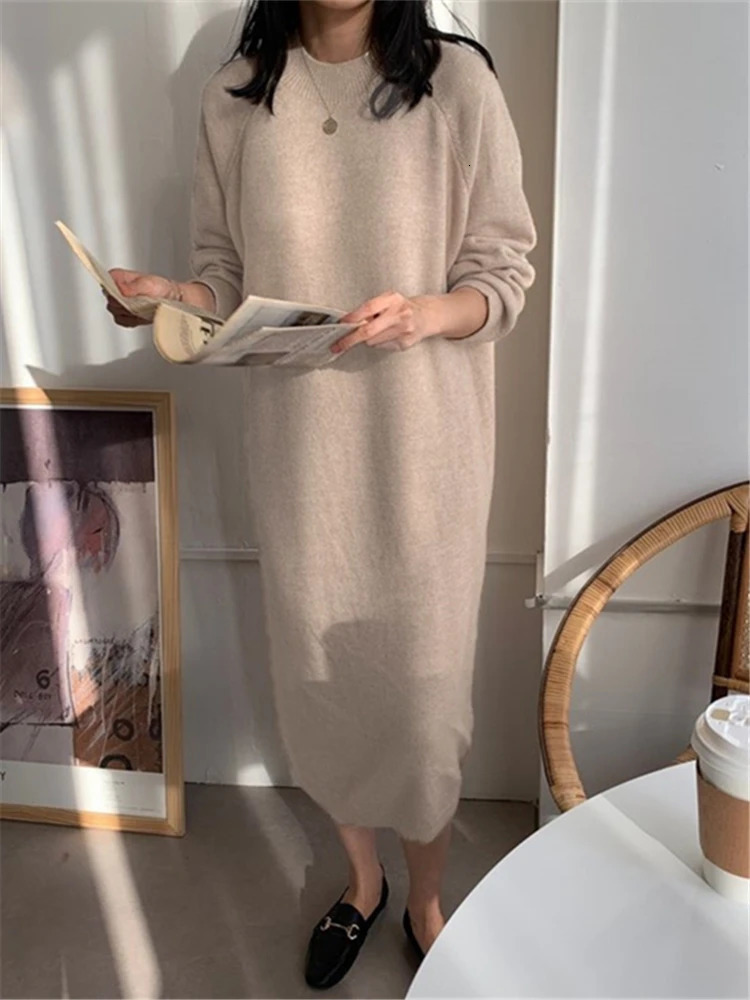 REALEFT Autumn Winter 2023 ONeck Casual Loose Knitted Dress Female Straight Long Sleeve Oversize Sweater Womens 241007