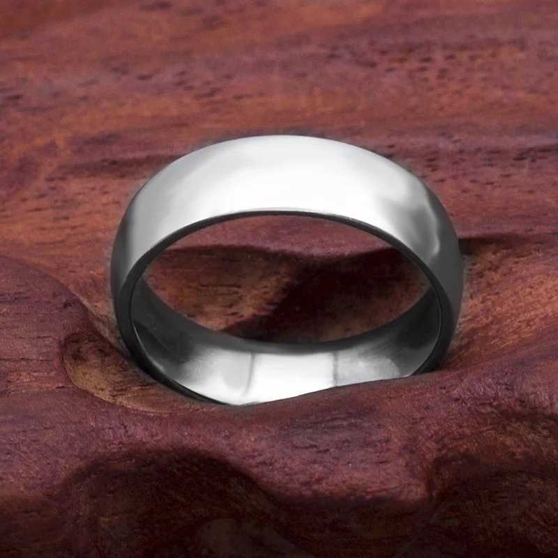Classic 6mm stainless steel wedding ring comfortable for couples suitable for sizes 7 to 11 in the United States Y241019