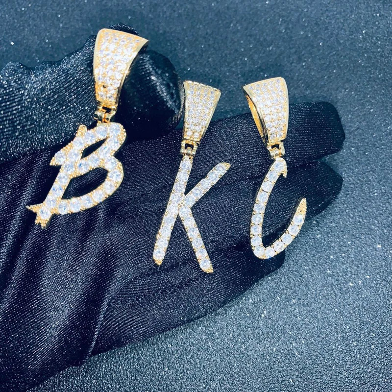 A-Z Custom Name CURSIVE CHARM LETTER Necklaces Pendant Zircon Women Mens Hip Hop Jewelry With Rope Chain 241019