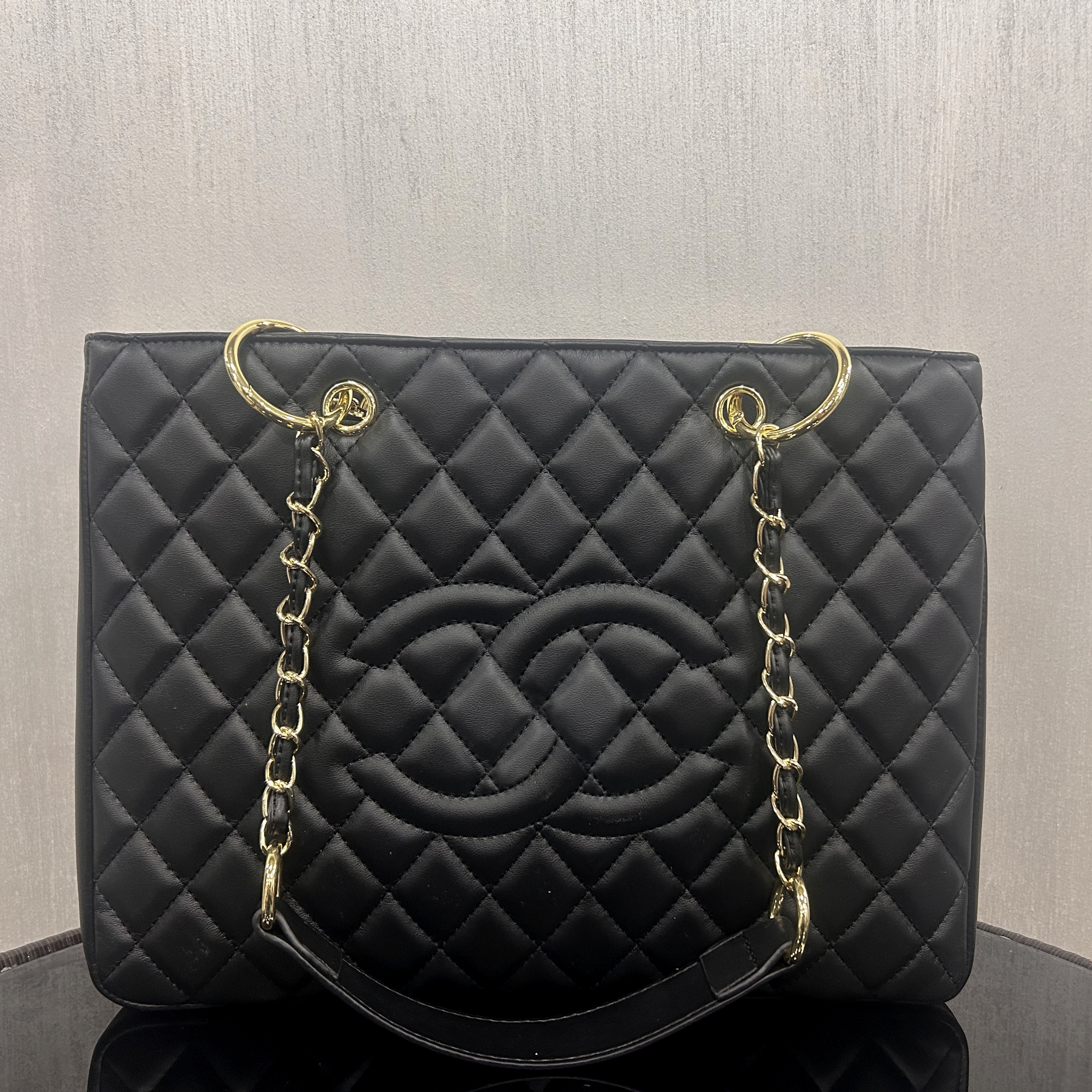 Women Large Totes Bags Big Shoulder Bags Vintage Lady Designer Bag Black Leather Quilted Crossbody Capacity Handle Handbags Fashion Girl Purse Clutch Hobo Bag