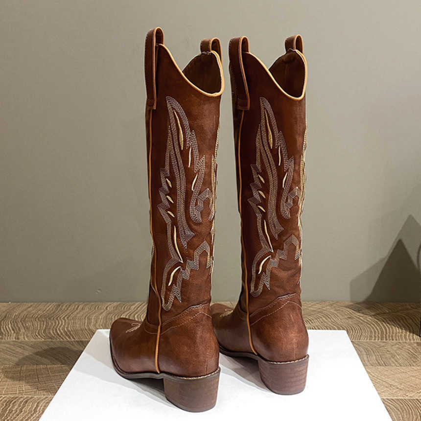 Fashion Boots Leather Embroidered Western Cowboy Boots Coarse Heel Ankle Boots Square Head Knight Boots Chelsea Boots Mid Length Boots 241008