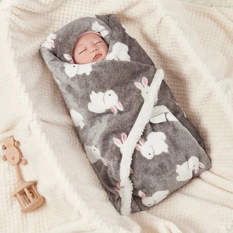 Winter Fleece Warm Quilt for born Bedding Baby Swaddle Wrap Flannel Lamb Soft Stroller Blanket Manta Bebe 241019