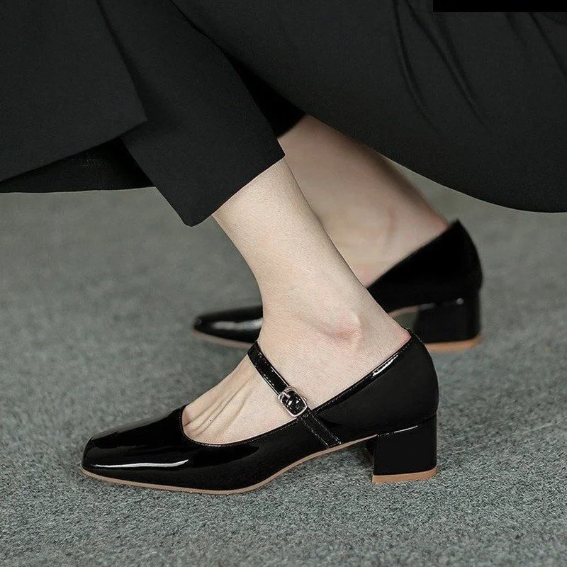 womens red and black Mary Jens shoes high-quality leather low heel dress shoes square toe shallow buckle strap womens shoes 241019
