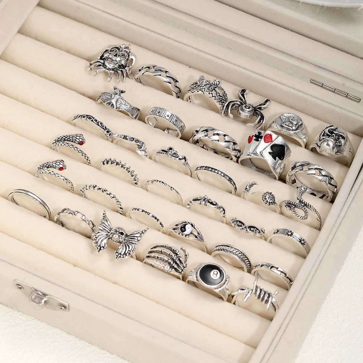 35 piece Gothic ring set suitable for men women fashionable clowns devilish faces smiling faces finger rings used for daily clothing party accessories