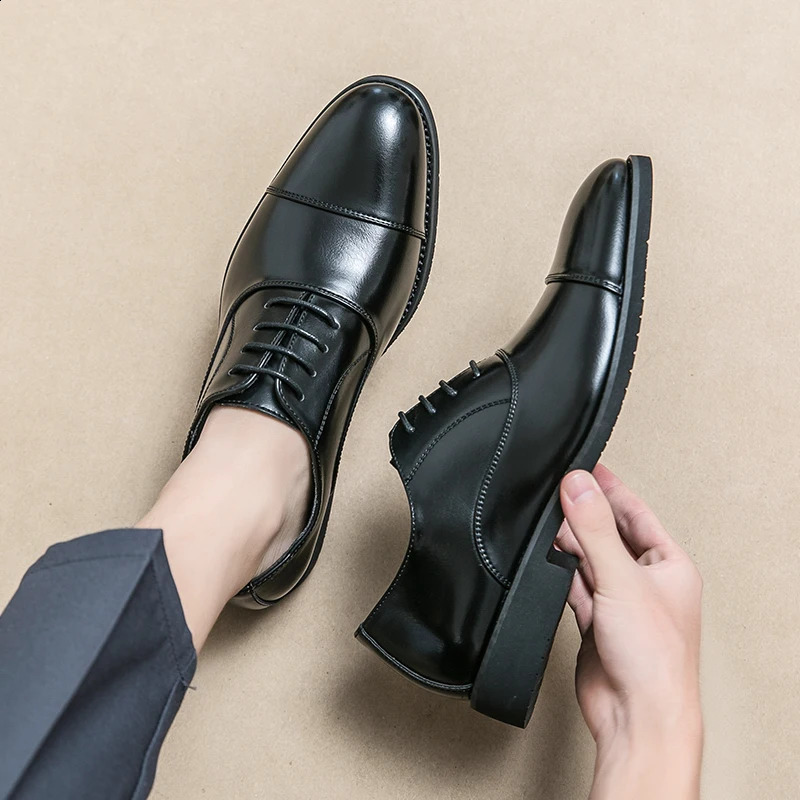 mens shoes business leather shoes mens comfort point social shoes mens black casual wedding shoes 241019