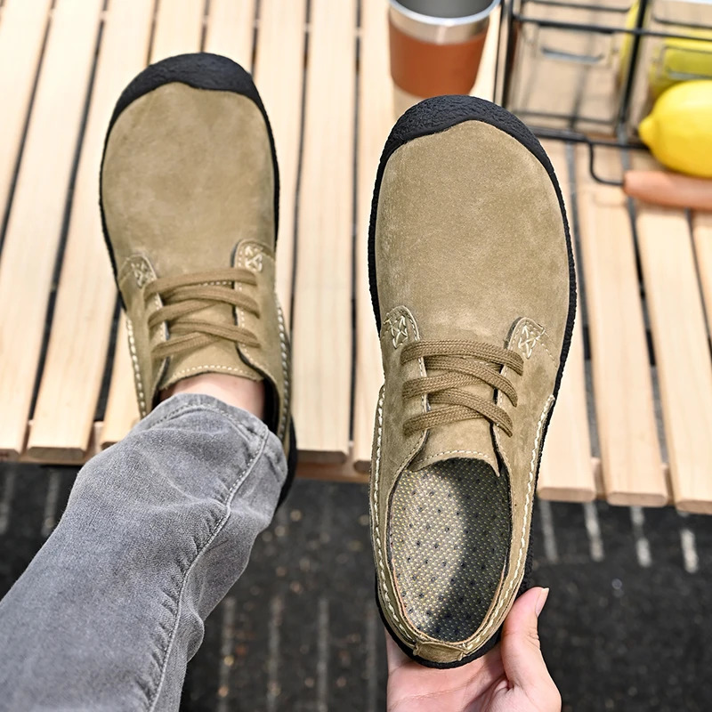 Mens casual shoes sports shoes fashionable suede leather shoes comfortable flat bottomed driving shoes Zapatos De Hombre large mens shoes 241019