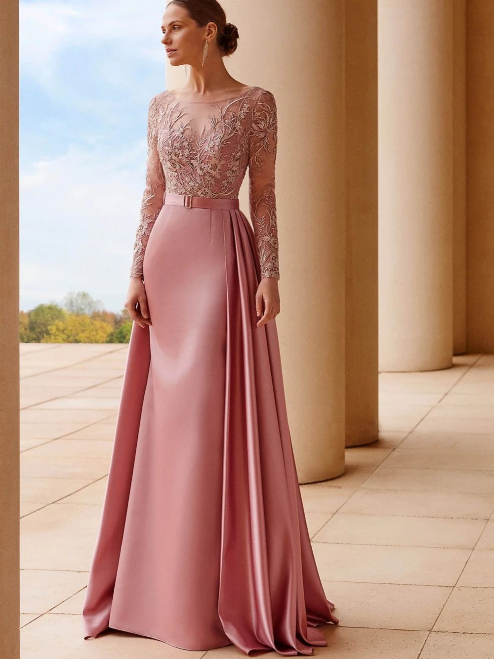 Élégants manches longues sirène sirène mère de la mariée robes en dentelle robe invitée de mariage entraîne de toilette amoureuse maman soirée de