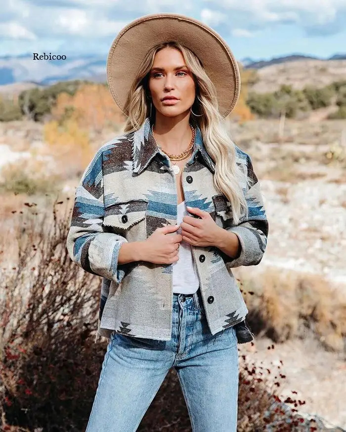 Retro jacket womens patchwork loose jacket denim print Aztec retro ethnic style long sleeved streetwear womens Gothic jacket 241019