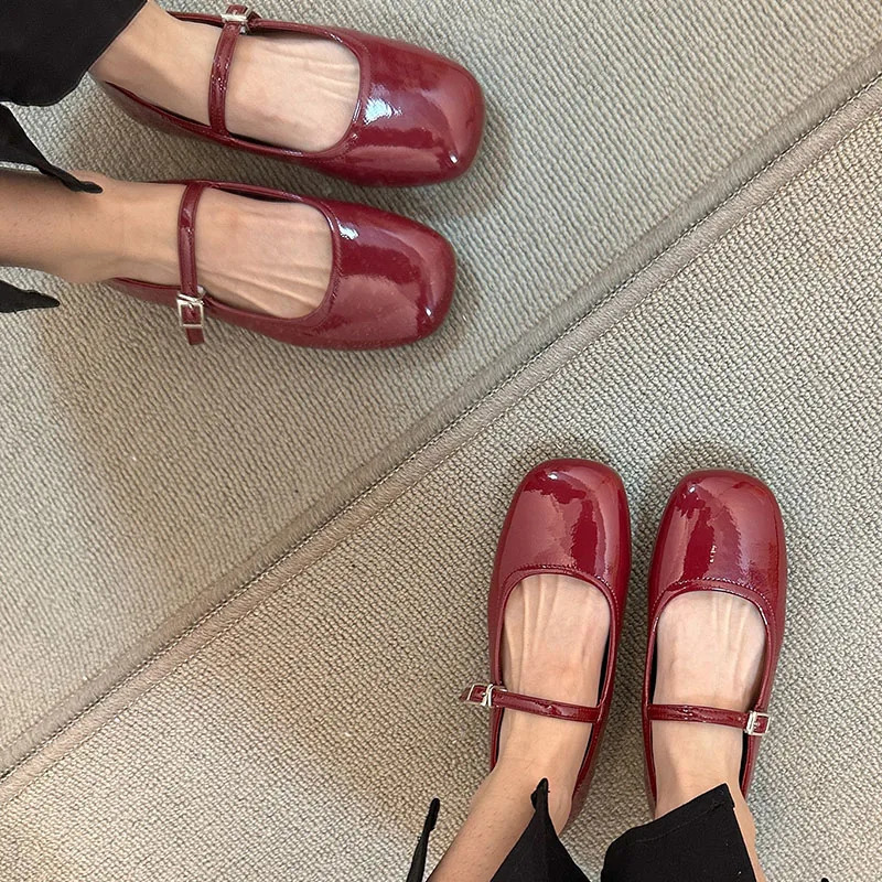 Spring Womens Black Flat Shoes Fashion Red Womens Casual Dress Mary Jane Shoes Soft Bottom Round Toe Outdoor Ballet Performer 241019