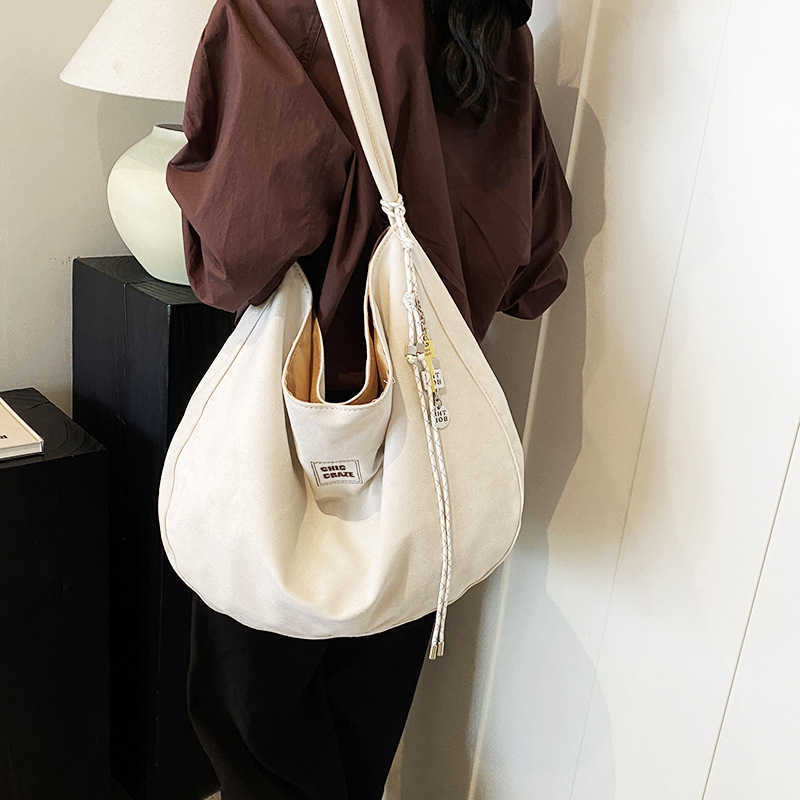 CMM Autumn and Winter Large Capacity Suede Bag for Women New Ruiying Shoulder Bag Trendy Commuting Bucket Bag