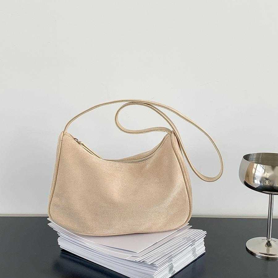 CMM Korean Version Suede Crossbody Bag for Women Autumn and Winter Niche Versatile Shoulder Bag Plush Simple Small Square Bag