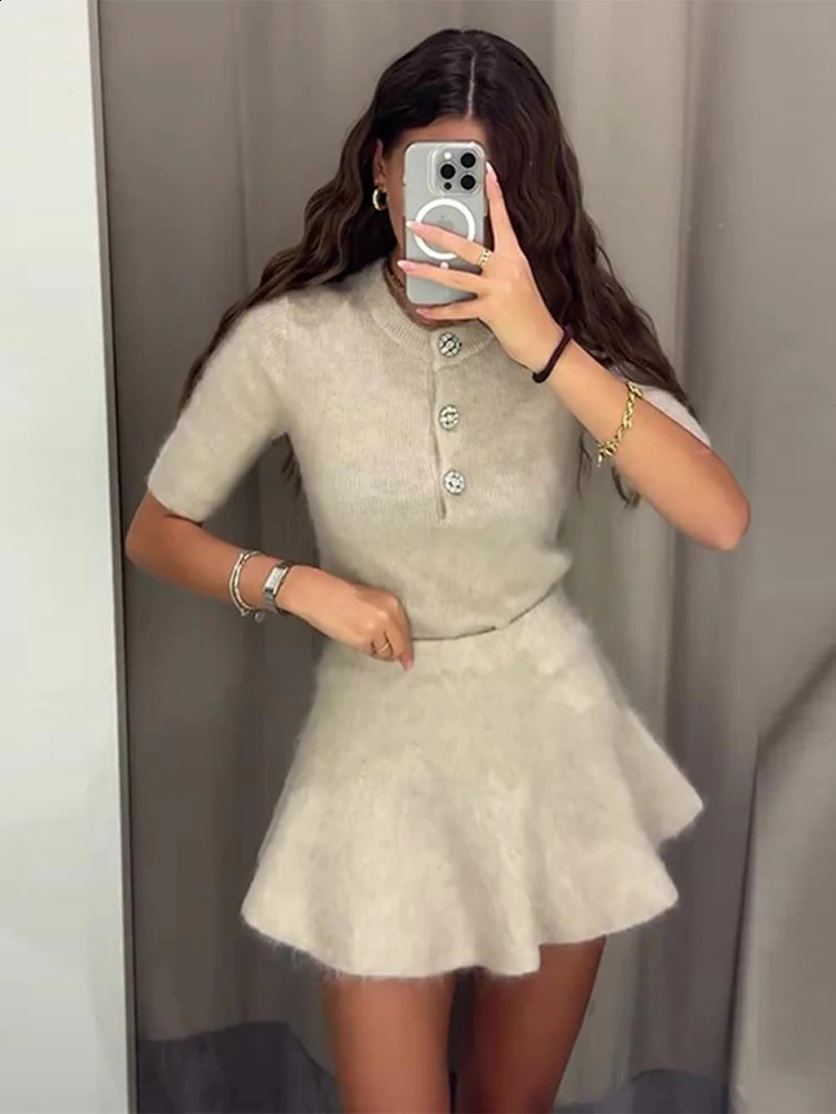 Women O Neck Button Wool Sweater Suit Casual High Waist Knitted Mini Skirts Set Fashion Autumn Winter Lady Commuting Outfit 241019
