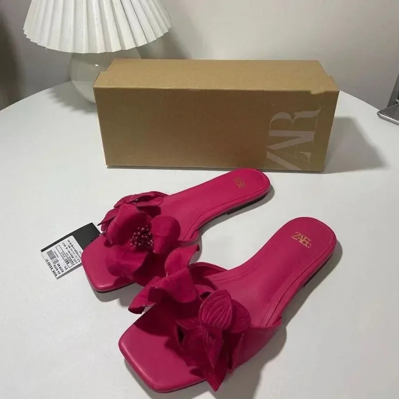 Summer Large Size Womens Slippers Korean Fashion Wear Outside Slides Elegant Flowers Ladies Flat Slippers slippers women 241008