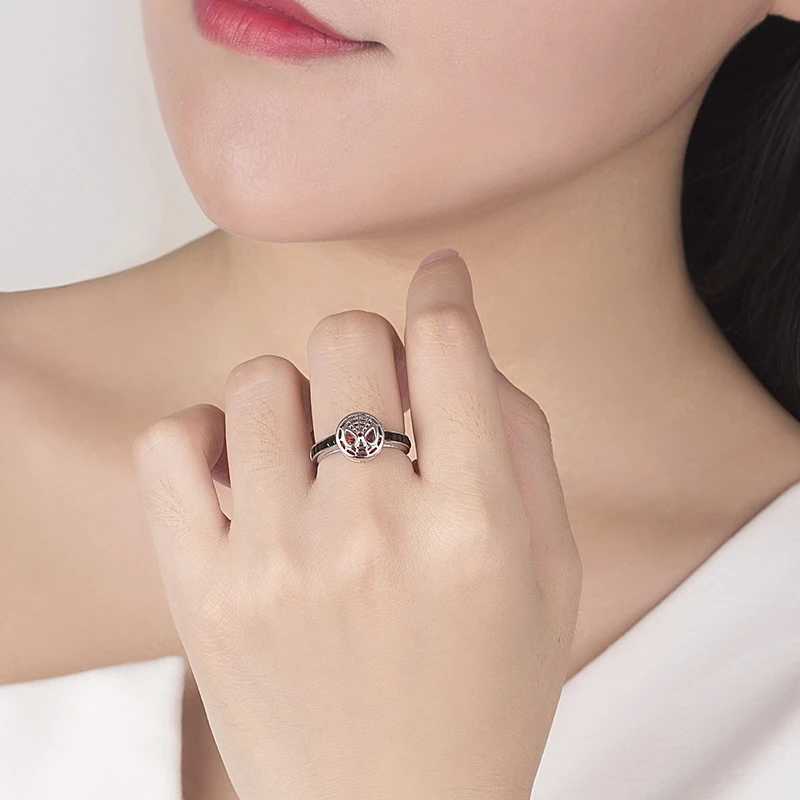 Creative Red Crystal Spider Web Men and Women Open Ring Fashion Punk Trend Party Jewelry Y241019
