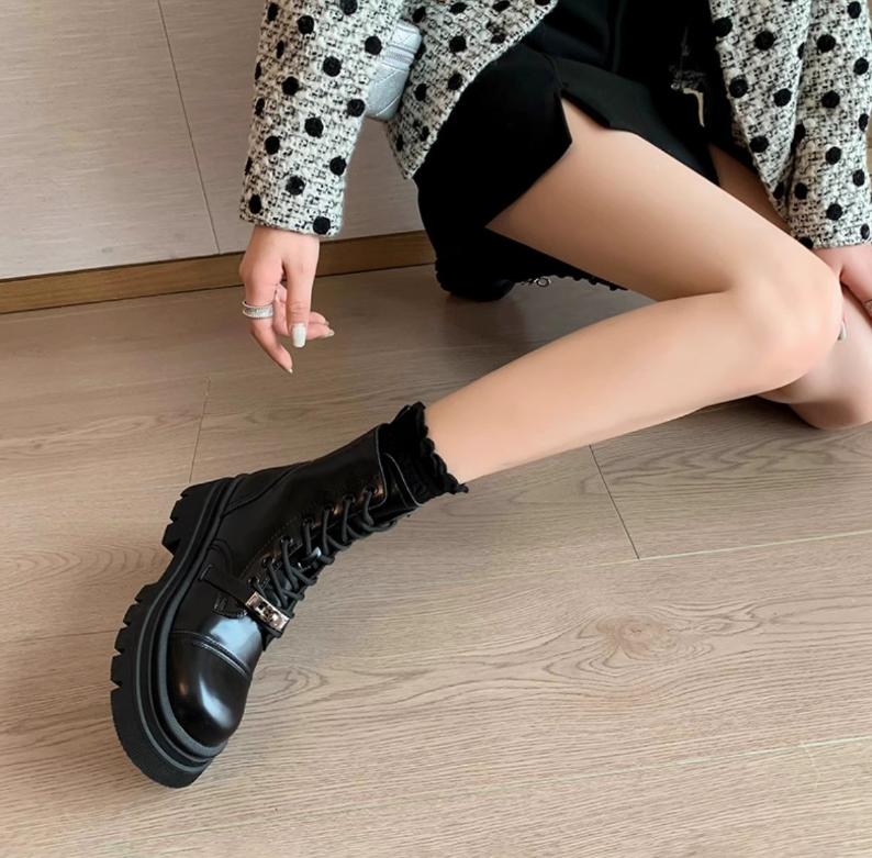 Martin Boots for Women: Triple Black Fashion, Thick Sole Height Increase, Winter Wear e71f