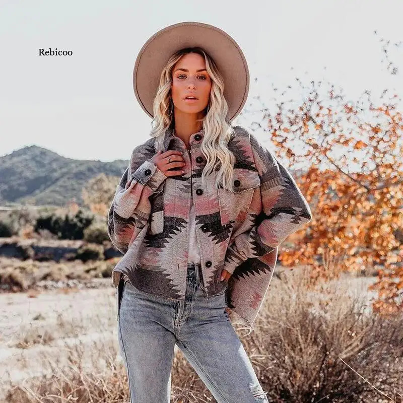 Retro jacket womens patchwork loose jacket denim print Aztec retro ethnic style long sleeved streetwear womens Gothic jacket 241019