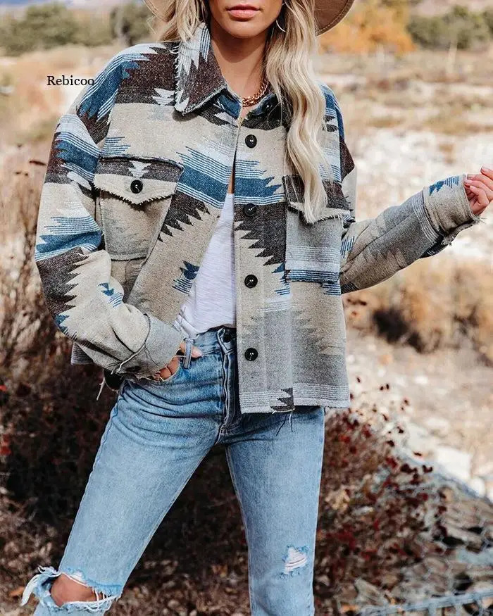 Retro jacket womens patchwork loose jacket denim print Aztec retro ethnic style long sleeved streetwear womens Gothic jacket 241019