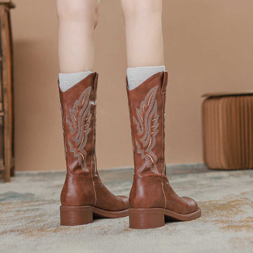 Fashion Boots New Western Cowboy Boots Embroidered Knight Boots Mid Leg Martin Boots Chelsea Boots Height Long Leg WoMens Boots 241008