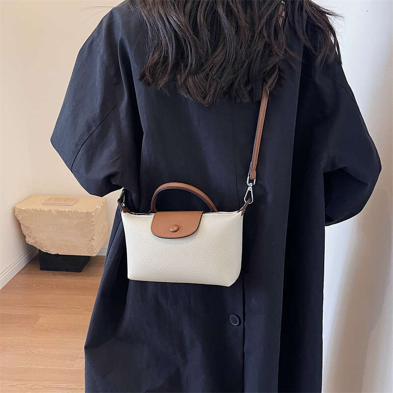 hot Trending Crossbody Bags for Women: Versatile & Stylish Fashion Bag