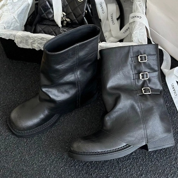 Women Fashion Winter Boots Trendy Wear Soft Leather Vintage Design Casual Style Versatile Chunky Heel Triple Black Brown fashion