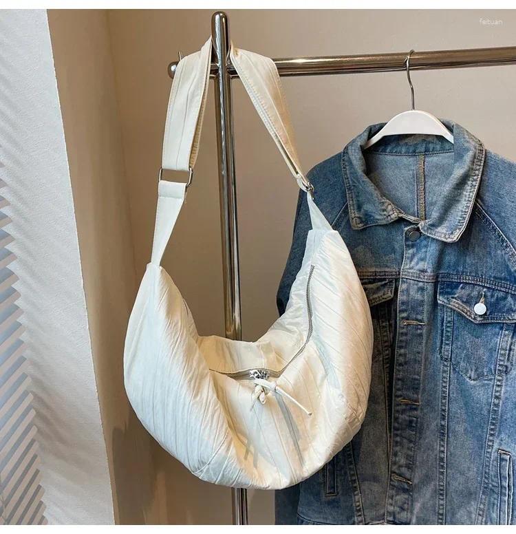 2025 NEW Hobo Nylon Zipper Shoulder Bag Solid Color Simple Fashion Crossbody Soft Versatile Commuting Western Style Handbag zhanyishengli