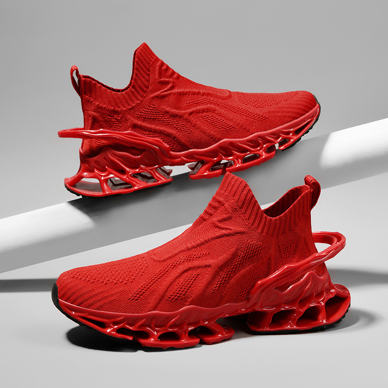 Men Fashion Sports Shoes New Trendy Designer Sneakers Flying Weaving Breathable Blade Shoes Plus Size Triple Black White Red Free shipping