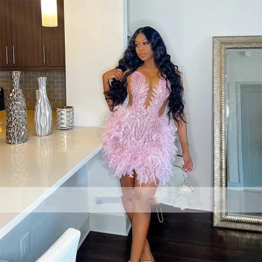 Pink Short Prom Dress Sheer Neck Mesh Crystal Beads Feather Mermaid tail Party Homecoming Gown Robe De Bal