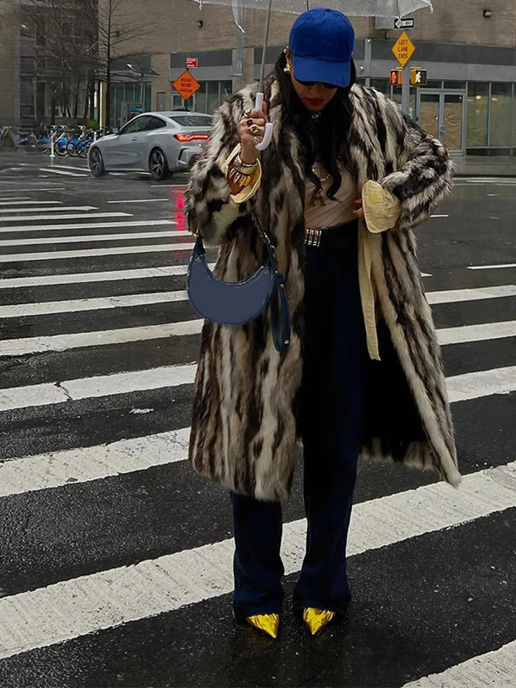 Elegant round neck full sleeve warm womens jacket compared to fluffy faux fur long jacket autumn and winter womens jacket 241021