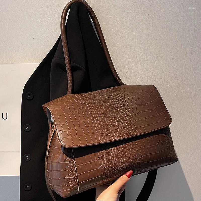 Tote Bags Office For Women: Hot PU Leather Briefcase, Large Capacity, Lightweight, Textured Women: Briefcase, Capacity, Lightweight,