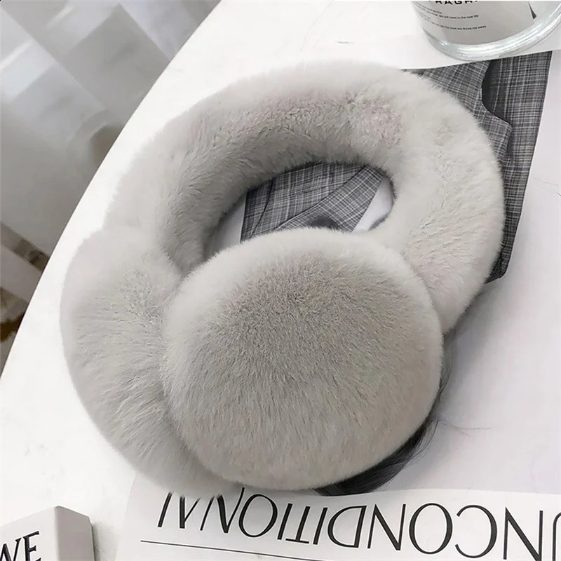 Womens Winter Fur Earmuffs High Quality Rex Rabbit Fur Thickened Warm Earmuffs Soft And Fluffy Cold Protection Earmuffs 241024