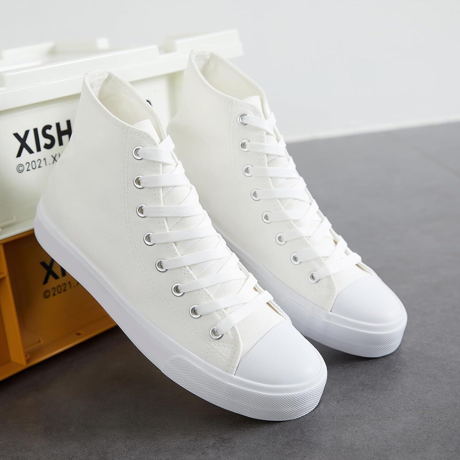 Men S High Top Canvas Sports Shoes Fashionable Lace Up Walking Casual Classic