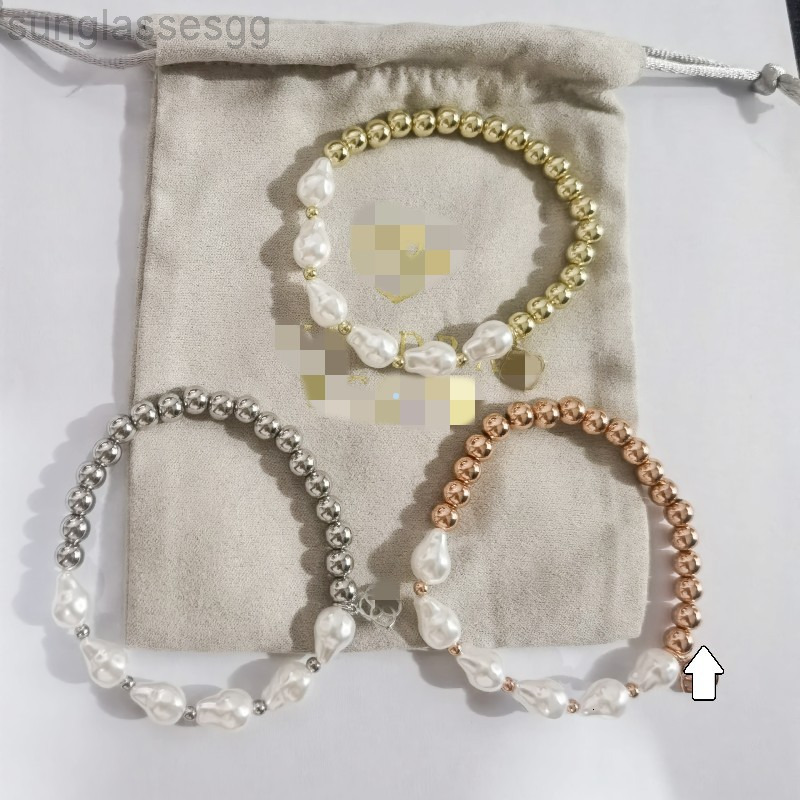 Designer Kendr Scot… - image