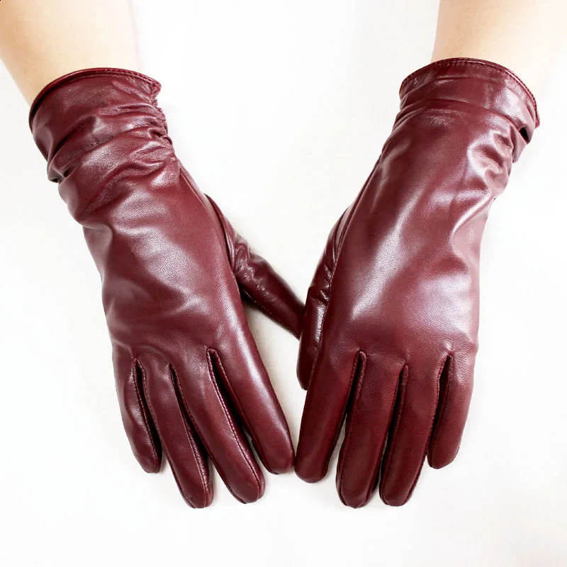 Winter Warm Sheepskin Gloves for Women with Velvet Lining and Colored Genuine Leather Motorcycle Driving Gloves 241024
