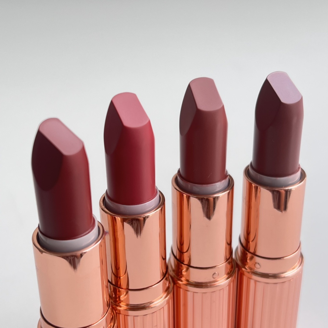 Top Quality Makeup Revolution 5 color Lipstick Luminous Modern Matte Long-Lasting Lipsticks 3.5g 0.12oz free shipping