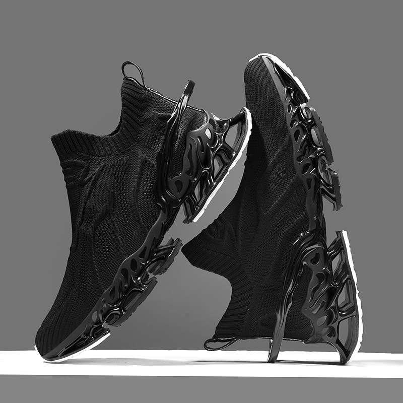 Men Fashion Sports Shoes New Trendy Designer Sneakers Flying Weaving Breathable Blade Shoes Plus Size Triple Black White Red Free shipping