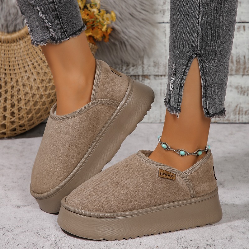 New designer winter thick soled retro snowshoes with warm and plush interior, fashionable women's outdoor casual flat shoes