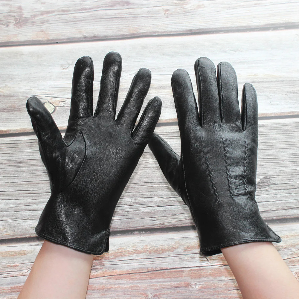 mens sheepskin gloves classic fashion leather gloves wear-resistant winter plus velvet warm gloves 241024