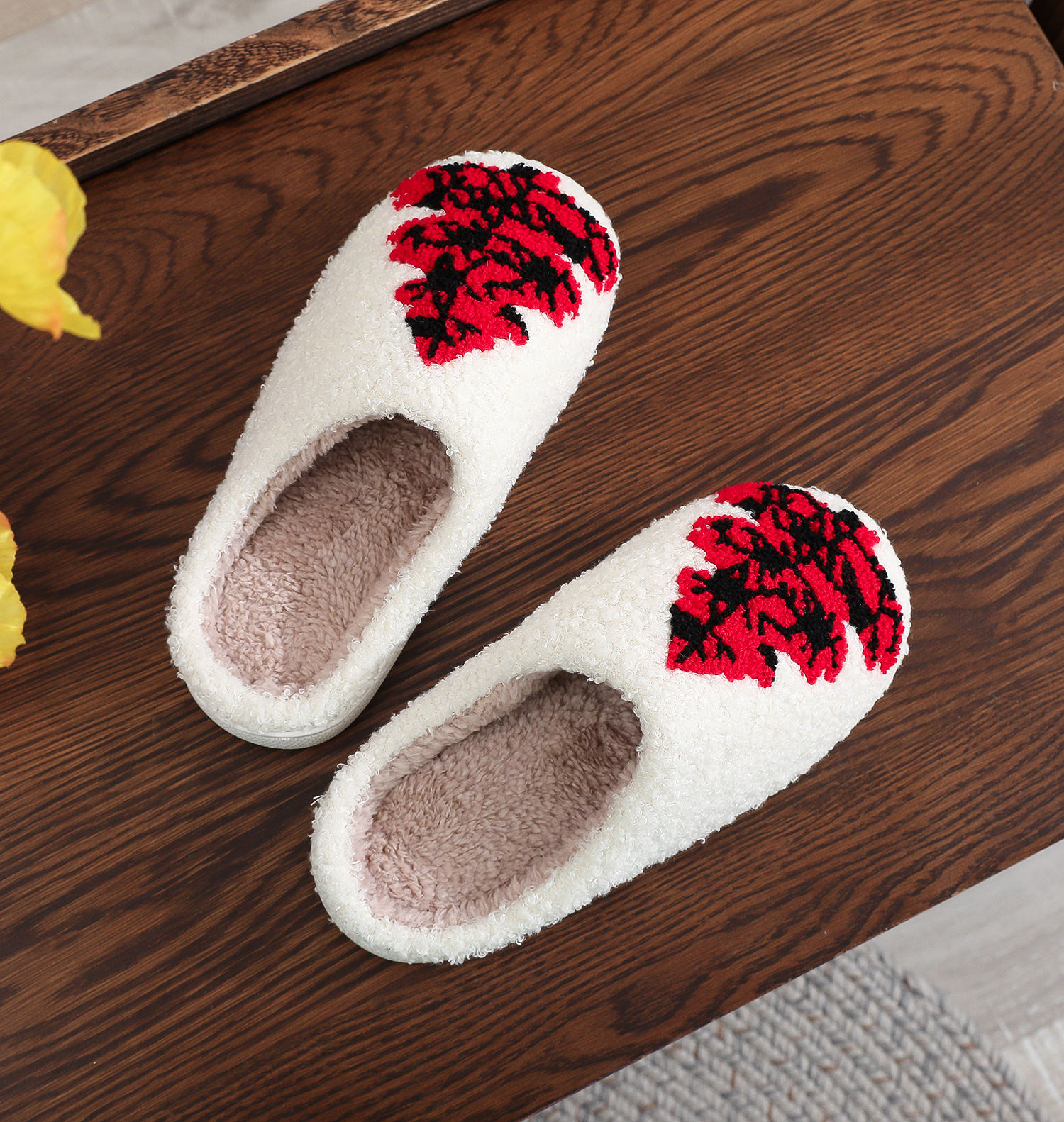2024 New Christmas Tree Cotton Slippers for Winter Warmth Couples, Soft soled Shoes, Thick Anti slip 2 Pieces