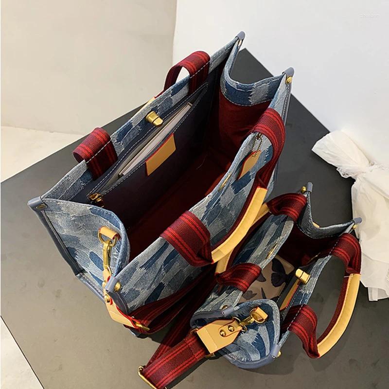 Drawstring Canvas Large Capacity Shoulder Crossbody New Bags Women's Fashion Retro Geometric Grid Travel Portable Storage Handbags