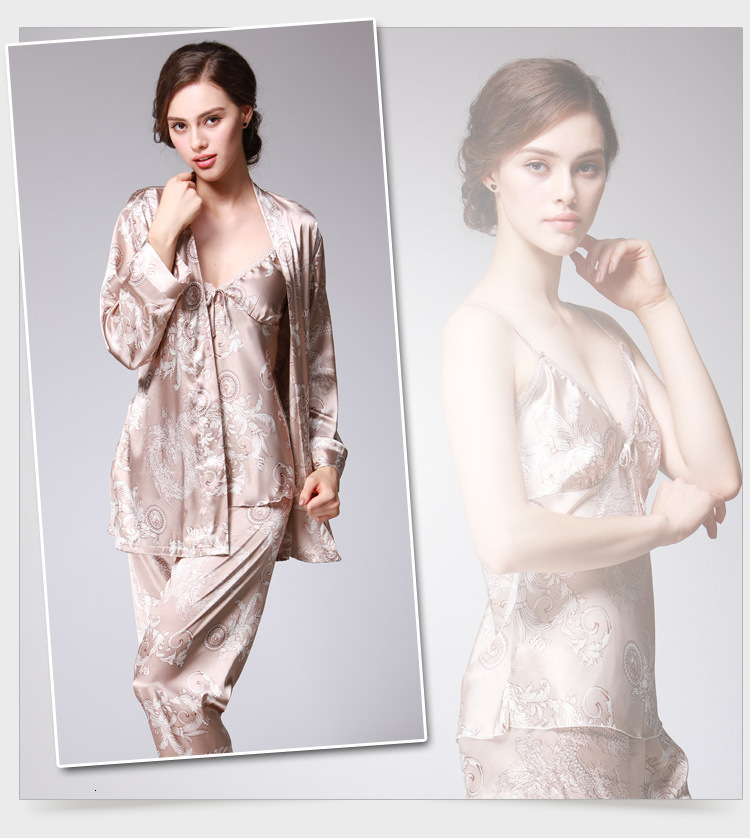 2025 New designer women s silk satin Pamas set piece fashion silk Pj set pajama Cami pajama with robe and pants