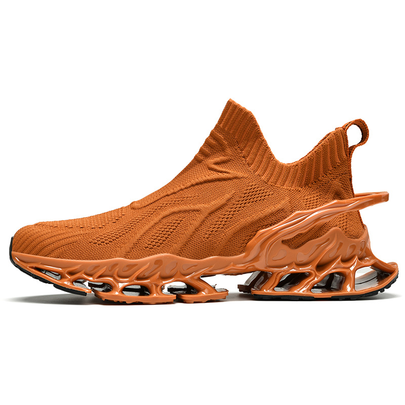 Men Fashion Sports Shoes New Trendy Designer Sneakers Flying Weaving Breathable Blade Shoes Plus Size Triple Black White Red Free shipping